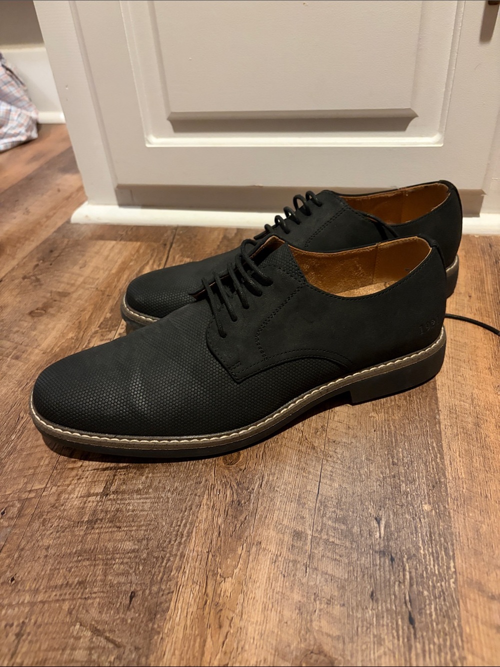Freeman men’s dress shoe size 10